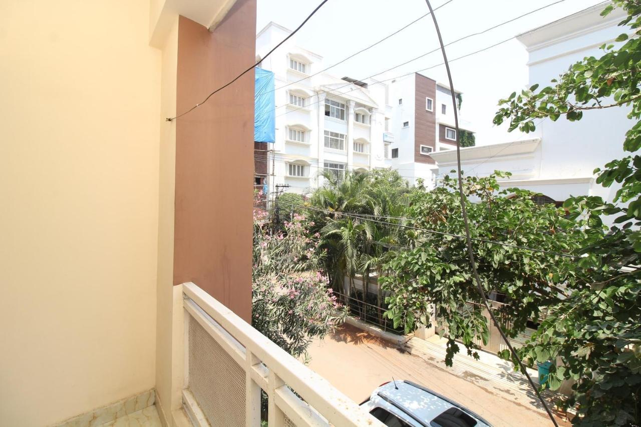 Namo Suites Haydarabad Dış mekan fotoğraf